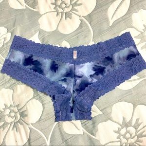 Victoria’s Secret PINK - Lace Trim Cheekster Panty